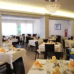 Old River Hotel