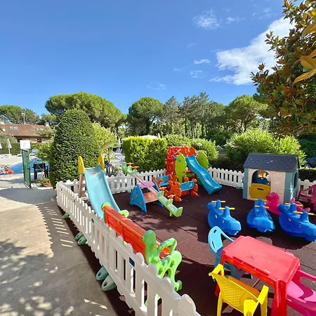 Szálloda Old River 2*