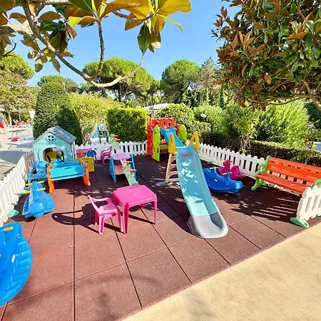 Hotel Old River Lignano Sabbiadoro